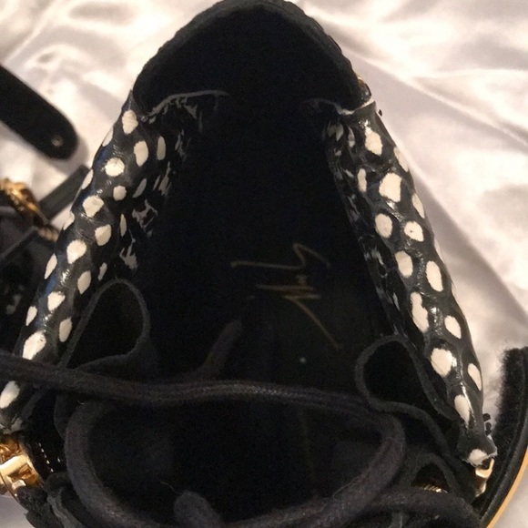 Giuseppe Zanotti Black and white Croc Embossed Wedge Sneaker heels - Picture 3 of 5